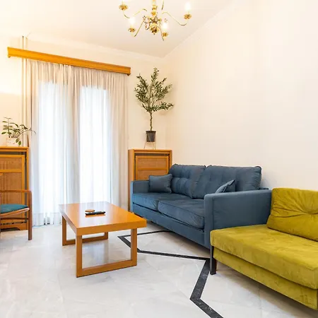 Soul Of Sun - Spacious Luxury 90sqm Apartment, 2 Bathrooms, Chania Center, Private Parking Available 900m *