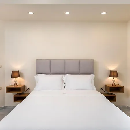 Apartamento Soul Of Sun - Spacious Luxury 90sqm Apartment, 2 Bathrooms, Chania Center, Private Parking Available 900m La Canea