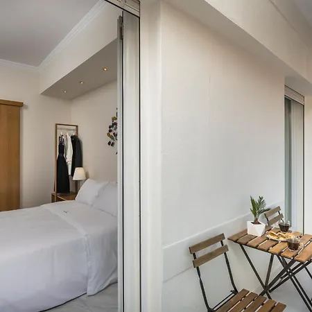 Soul Of Sun - Spacious Luxury 90sqm Apartment, 2 Bathrooms, Chania Center, Private Parking Available 900m Chania (Crete)