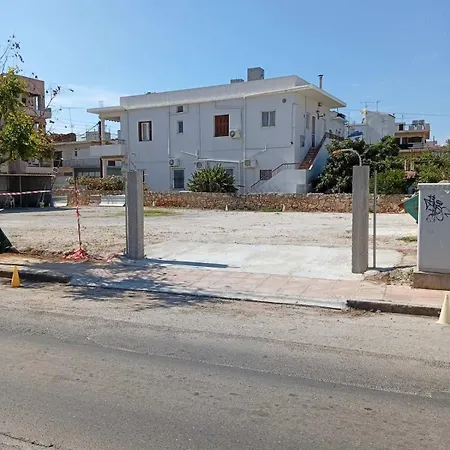 Soul Of Sun - Spacious Luxury 90sqm Apartment, 2 Bathrooms, Chania Center, Private Parking Available 900m Apartment