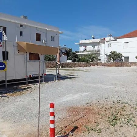 Apartment Soul Of Sun - Spacious Luxury 90sqm Apartment, 2 Bathrooms, Chania Center, Private Parking Available 900m *