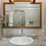 Soul Of Sun - Luxury 2-bath With Balcony, 85sqm, Chania Center Apartamento